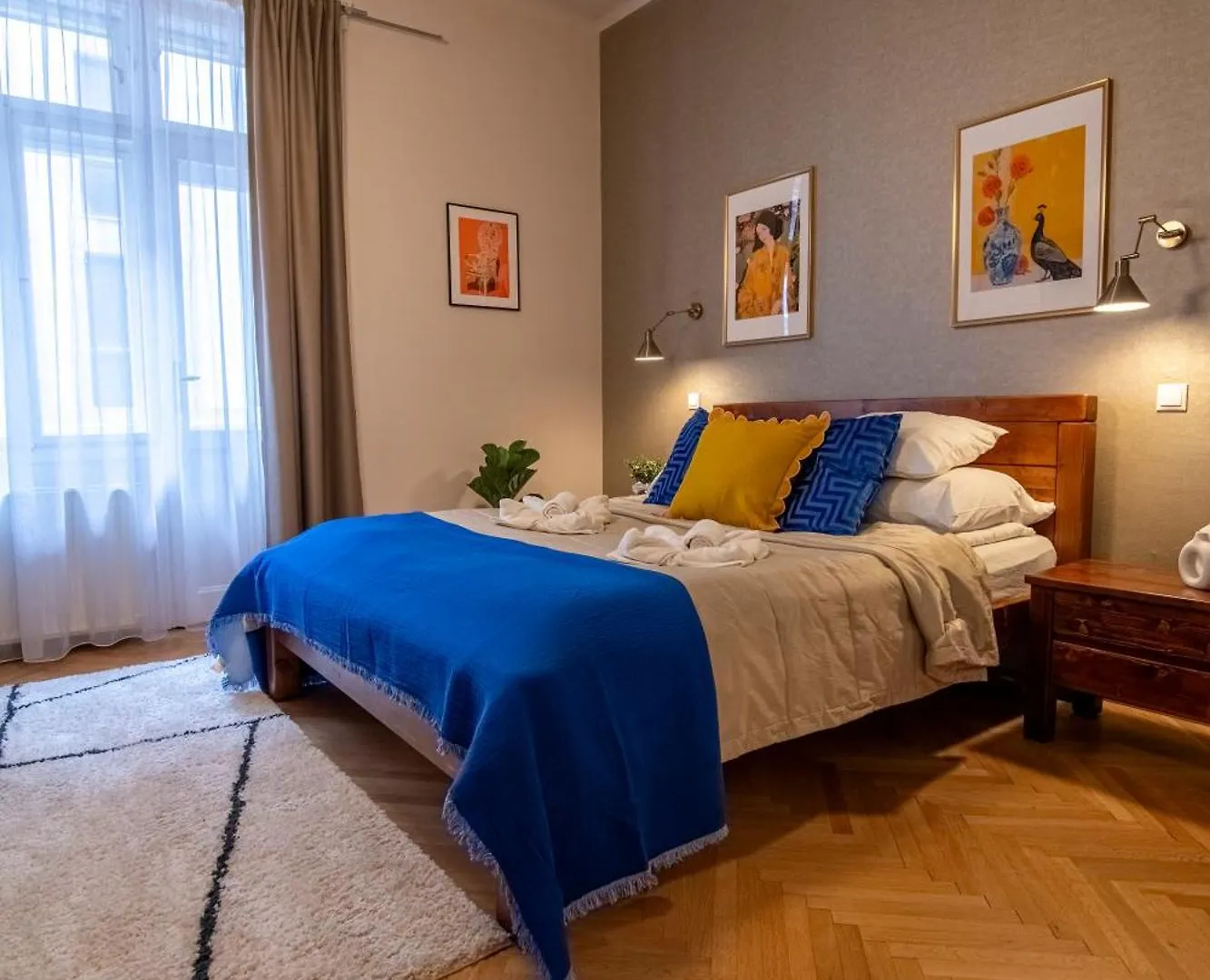 Be A Budapester location